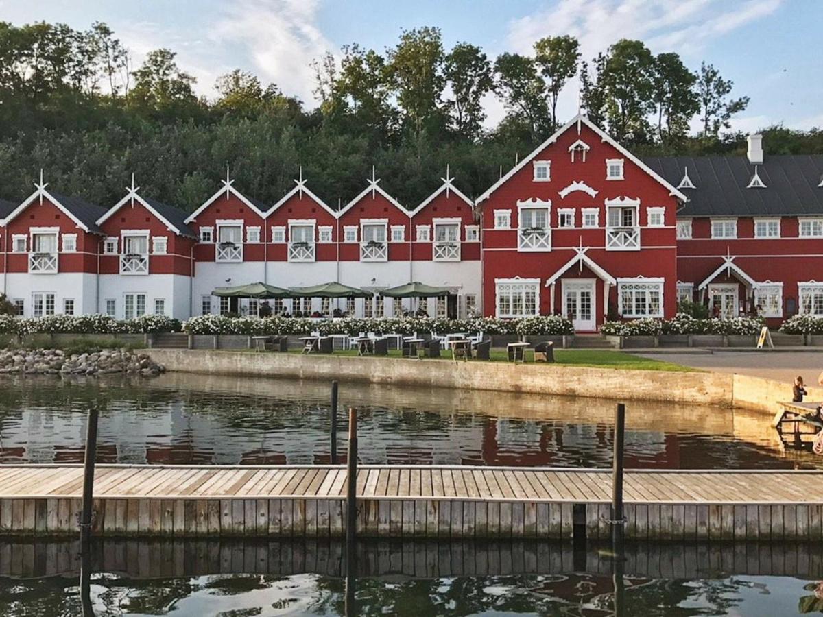 8 Person Holiday Home In Nordborg Kamer foto