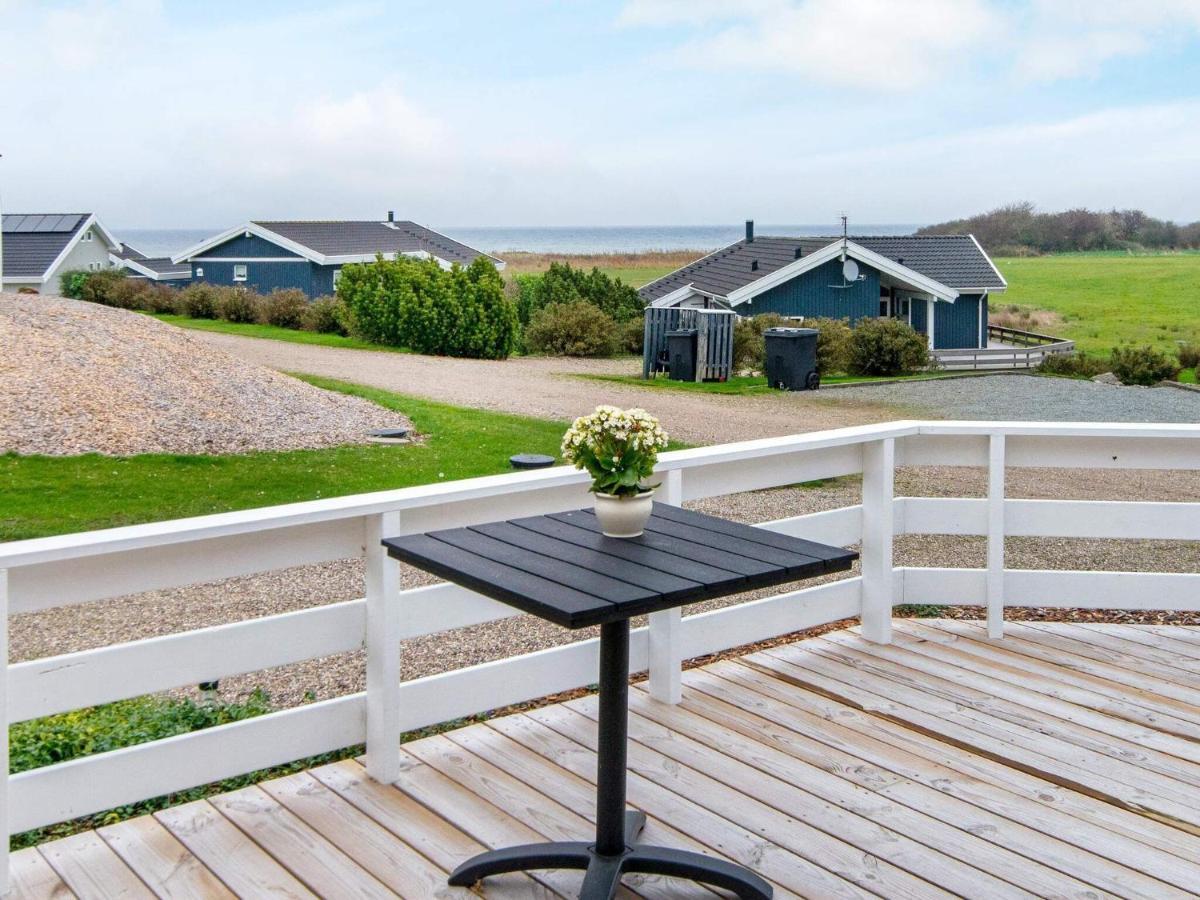 8 Person Holiday Home In Nordborg Kamer foto